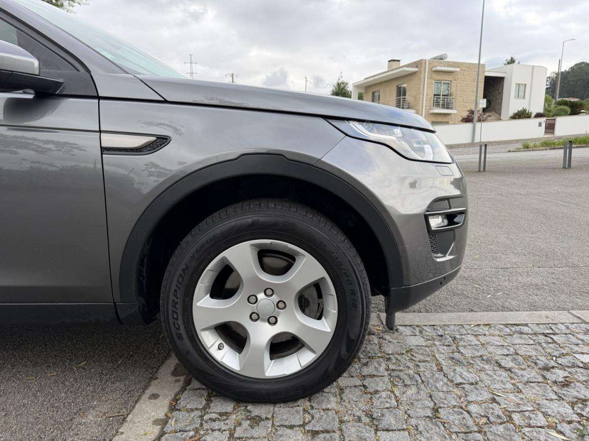 land-rover-discovery-sport-2018-diesel-1999cc