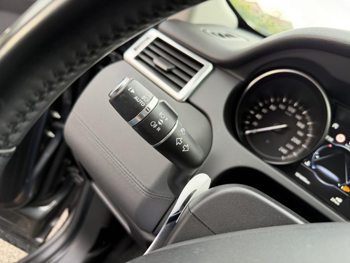 land-rover-discovery-sport-2018-diesel-1999cc