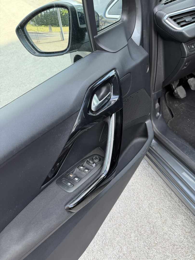 peugeot-208-2015-diesel-1560cc
