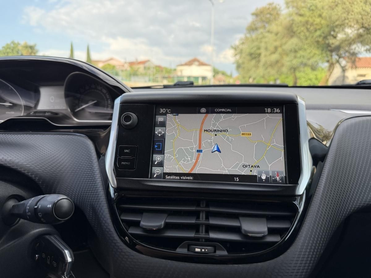peugeot-208-2015-diesel-1560cc