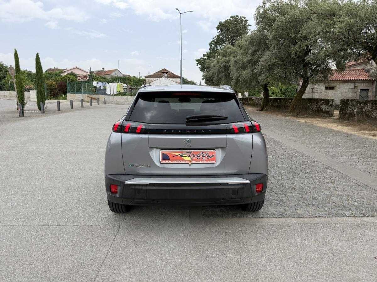 peugeot-e-2008-2021-eletrico-0cc