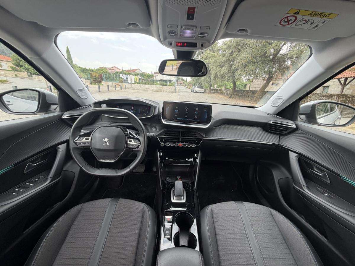 peugeot-e-2008-2021-eletrico-0cc