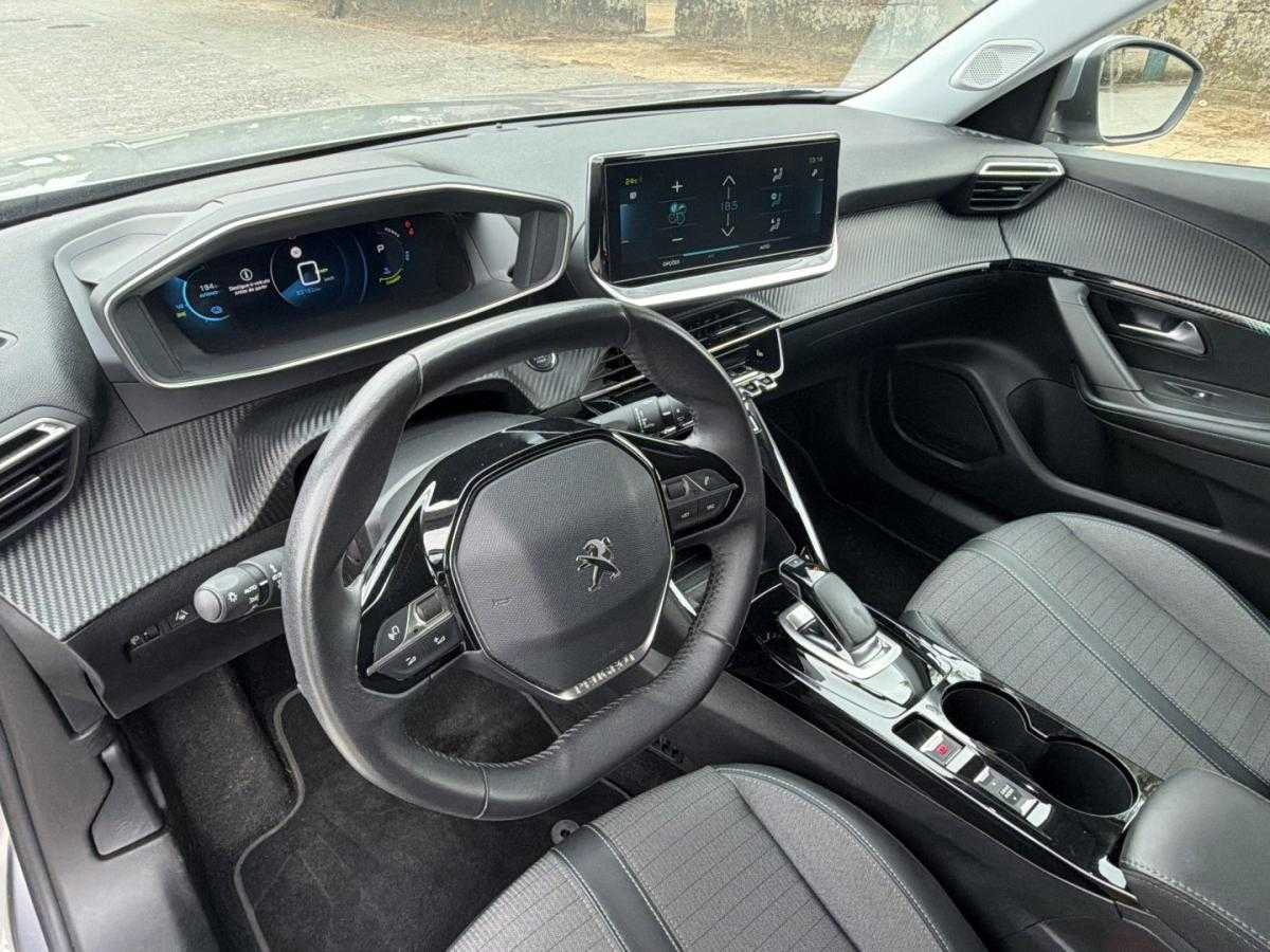 peugeot-e-2008-2021-eletrico-0cc