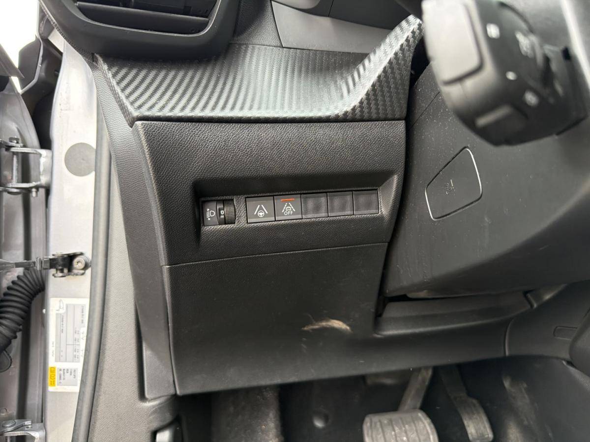peugeot-e-2008-2021-eletrico-0cc