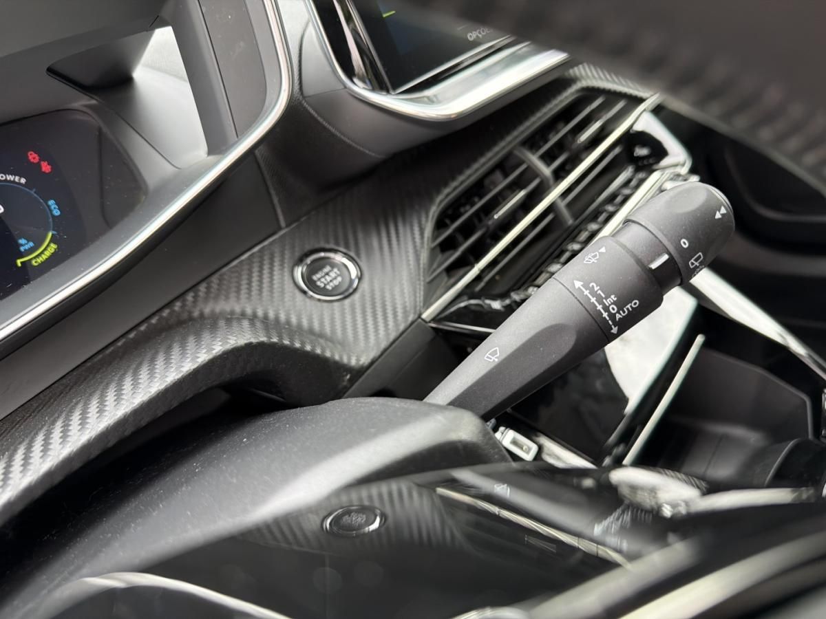 peugeot-e-2008-2021-eletrico-0cc
