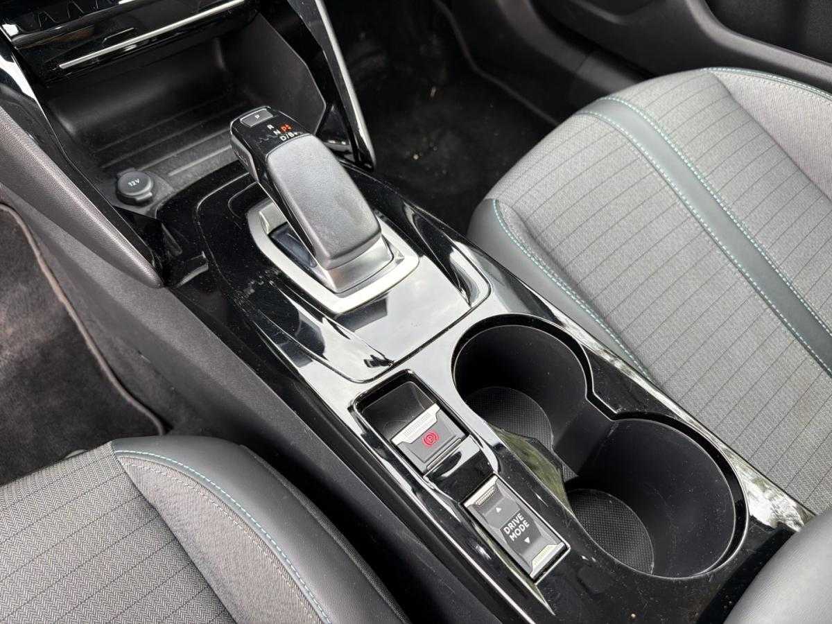 peugeot-e-2008-2021-eletrico-0cc