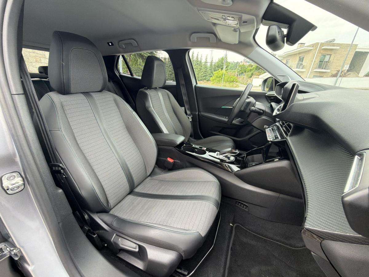 peugeot-e-2008-2021-eletrico-0cc
