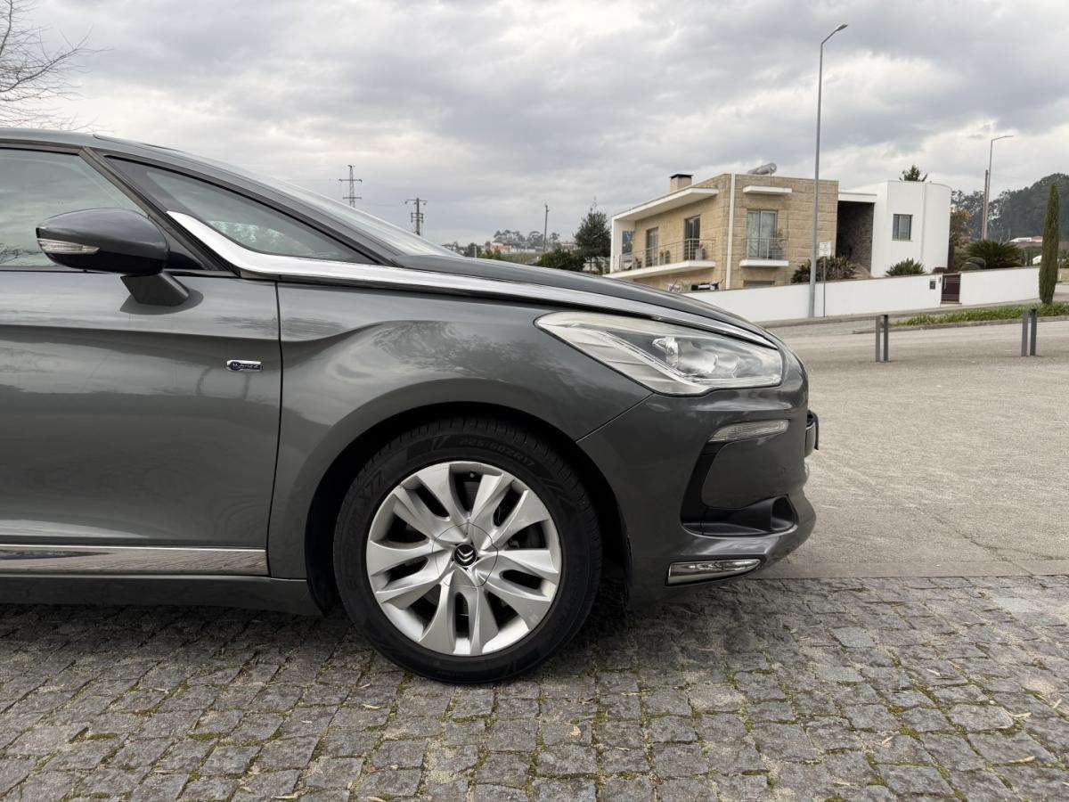 citroen-ds5-2012-hibrido-1997cc