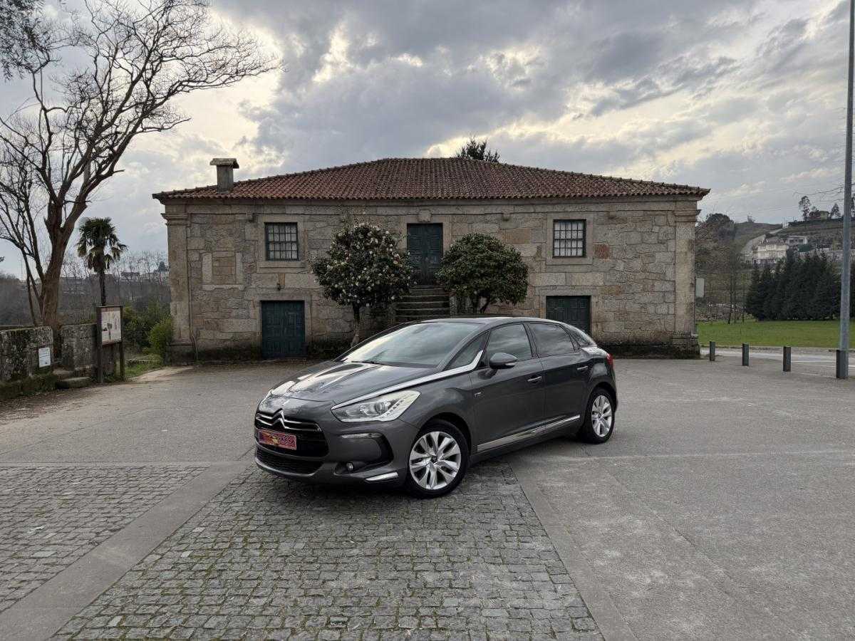 citroen-ds5-2012-hibrido-1997cc