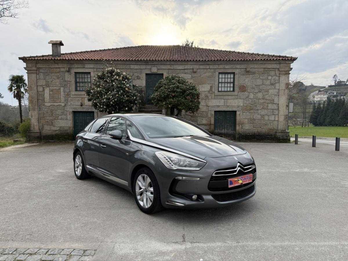 citroen-ds5-2012-hibrido-1997cc