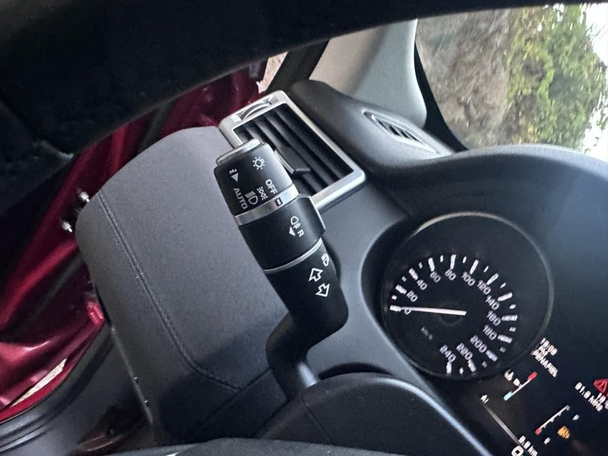 land-rover-discovery-sport-2016-diesel-1999cc