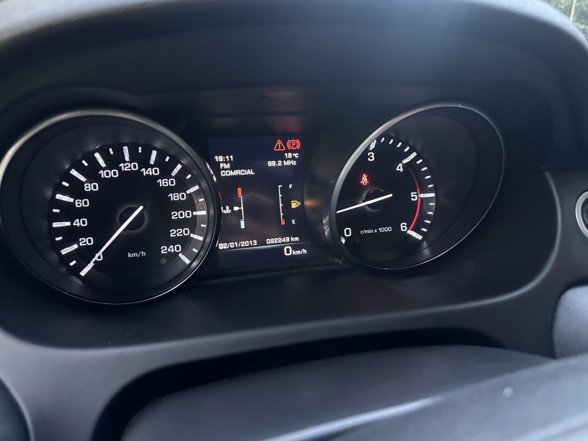 land-rover-discovery-sport-2016-diesel-1999cc