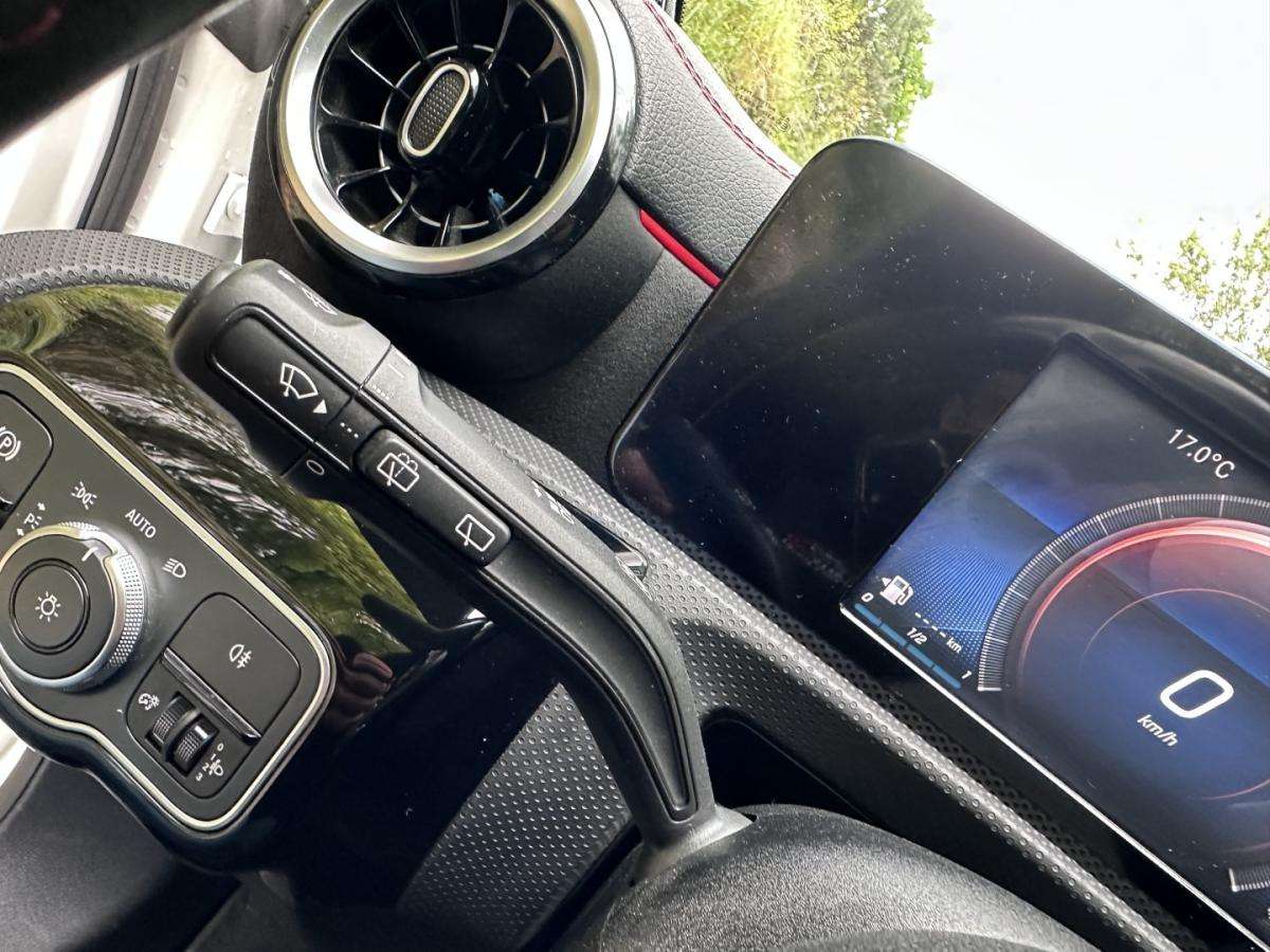 mercedes-benz-cla-2020-hibrido-1332cc