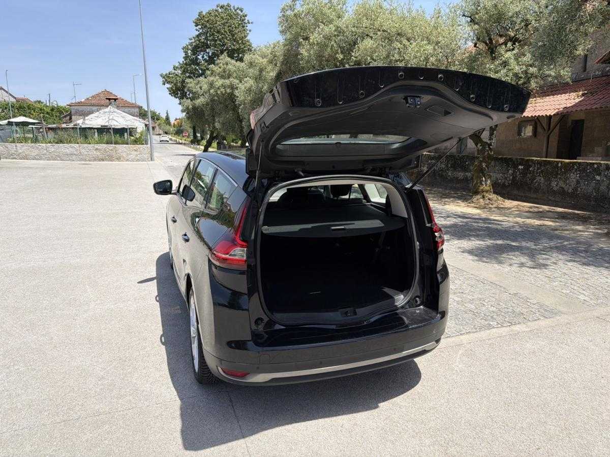 renault-scenic-2019-diesel-1461cc