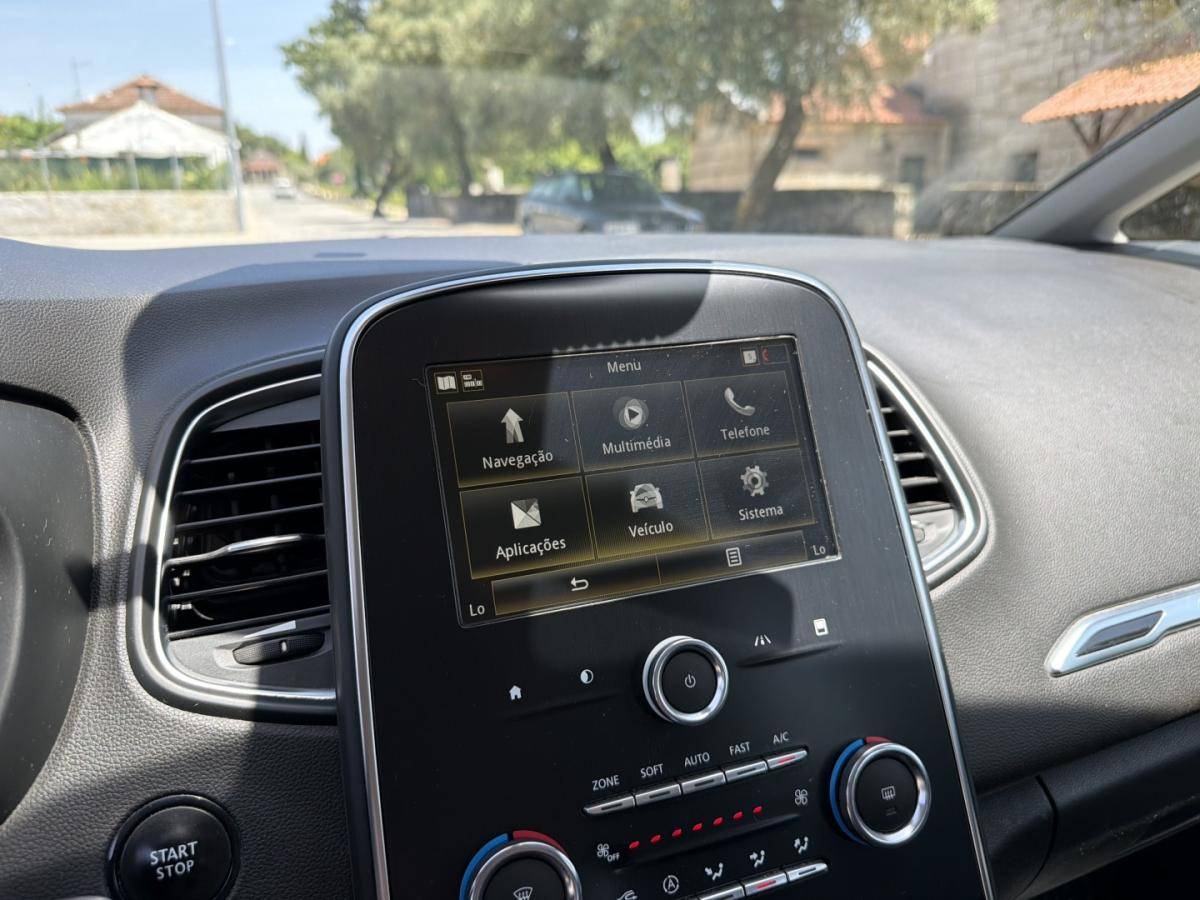 renault-scenic-2019-diesel-1461cc