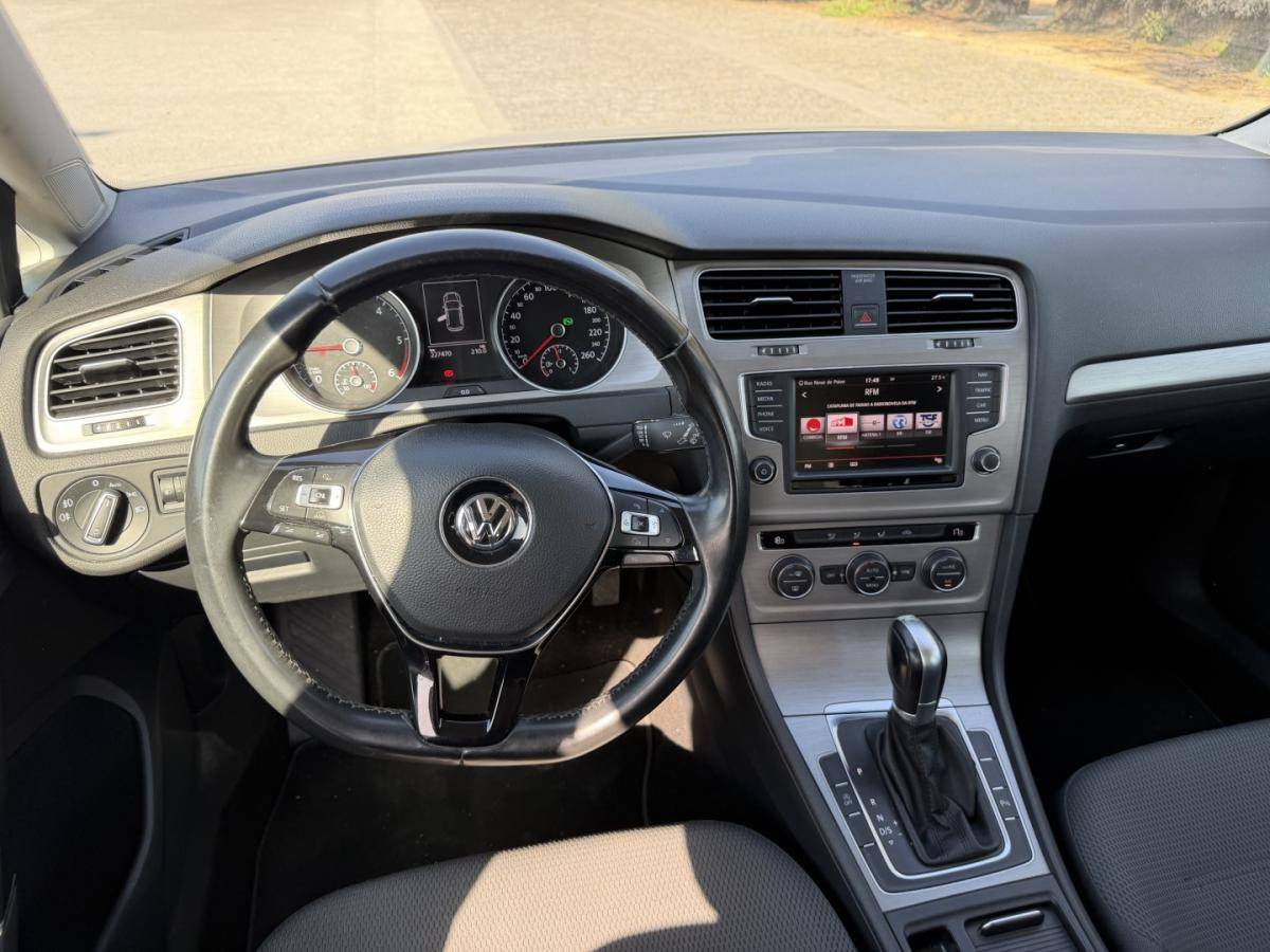 volkswagen-golf-2016-diesel-1598cc
