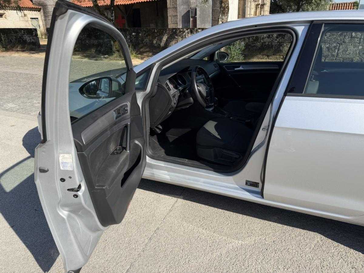volkswagen-golf-2016-diesel-1598cc