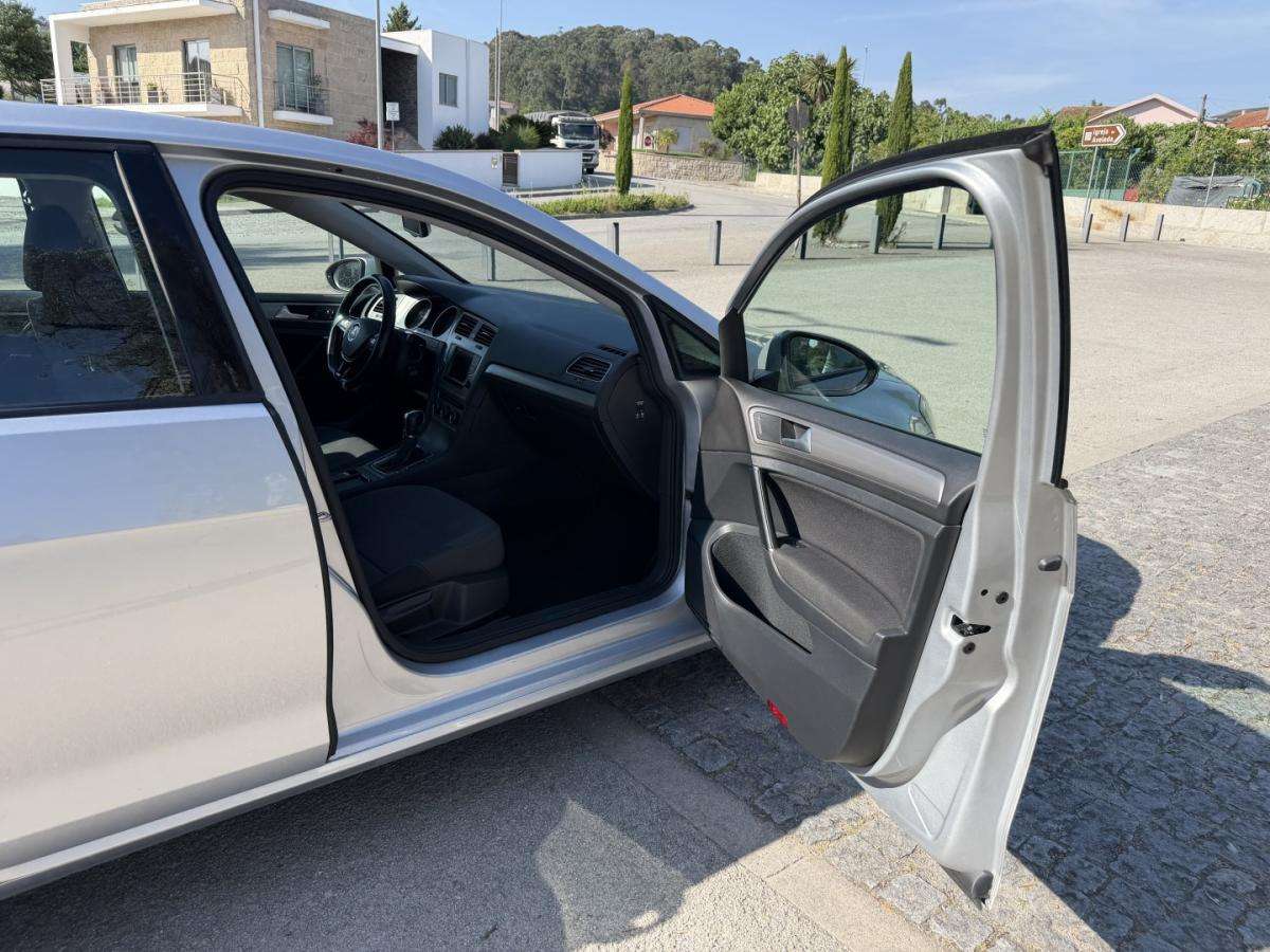 volkswagen-golf-2016-diesel-1598cc