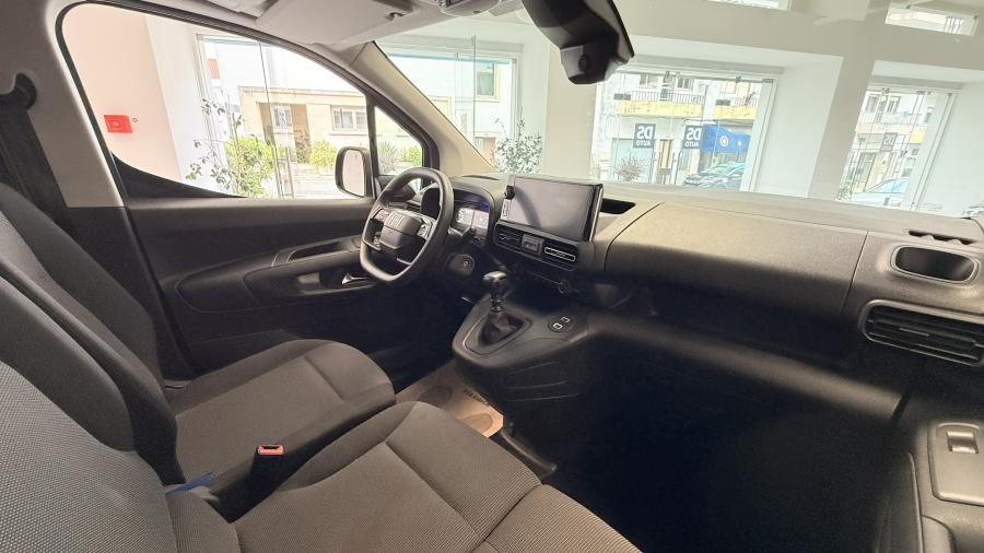 fiat-doblo-2025-diesel-1cc