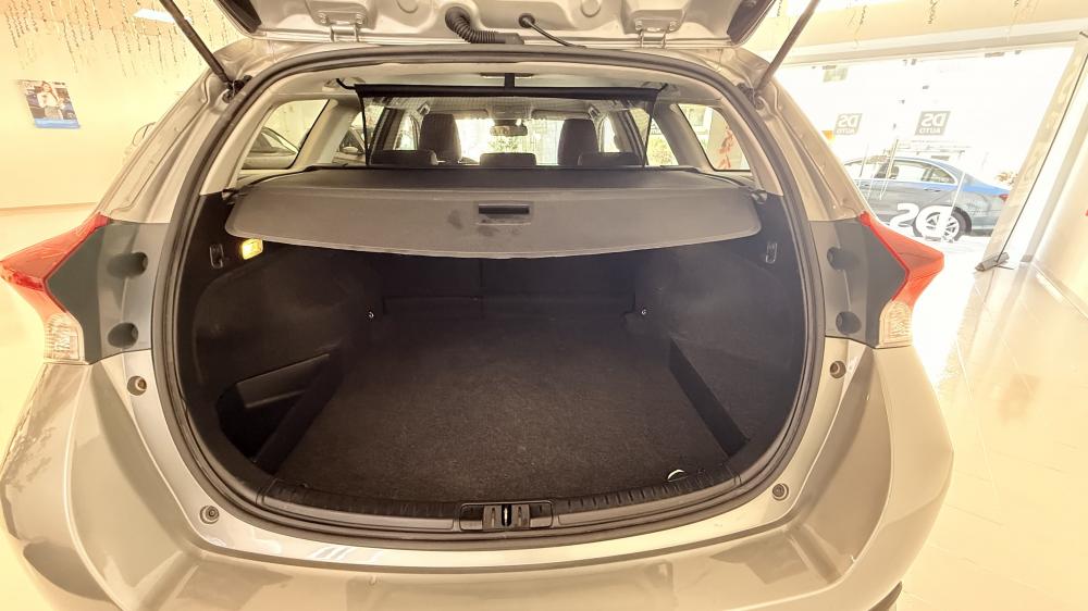 toyota-auris-touring-sports-2019-hibrido-a-gasolina-1798cc