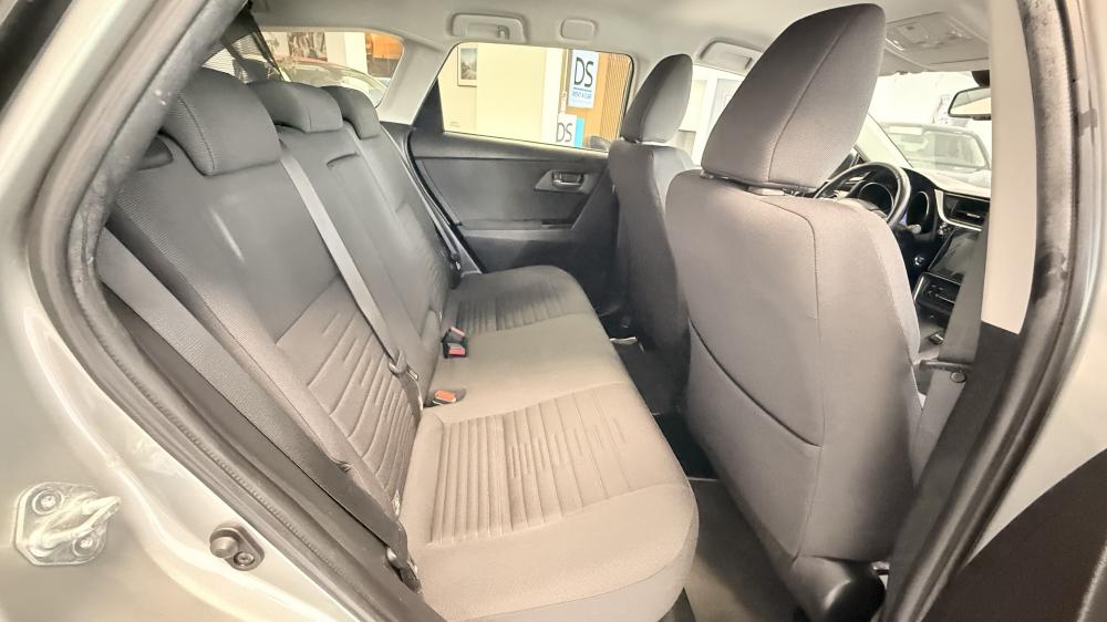 toyota-auris-touring-sports-2019-hibrido-a-gasolina-1798cc