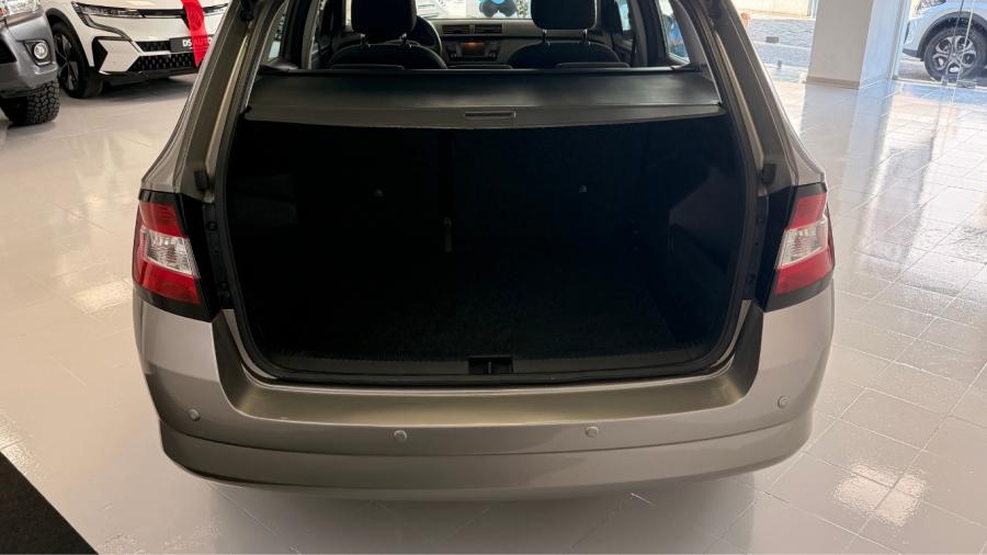 skoda-fabia-2017-gasolina-999cc