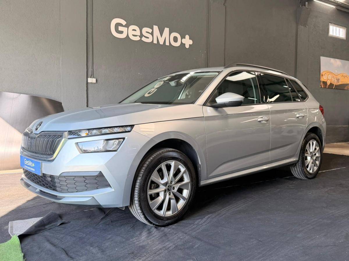 skoda-kamiq-2023-gasolina-999cc