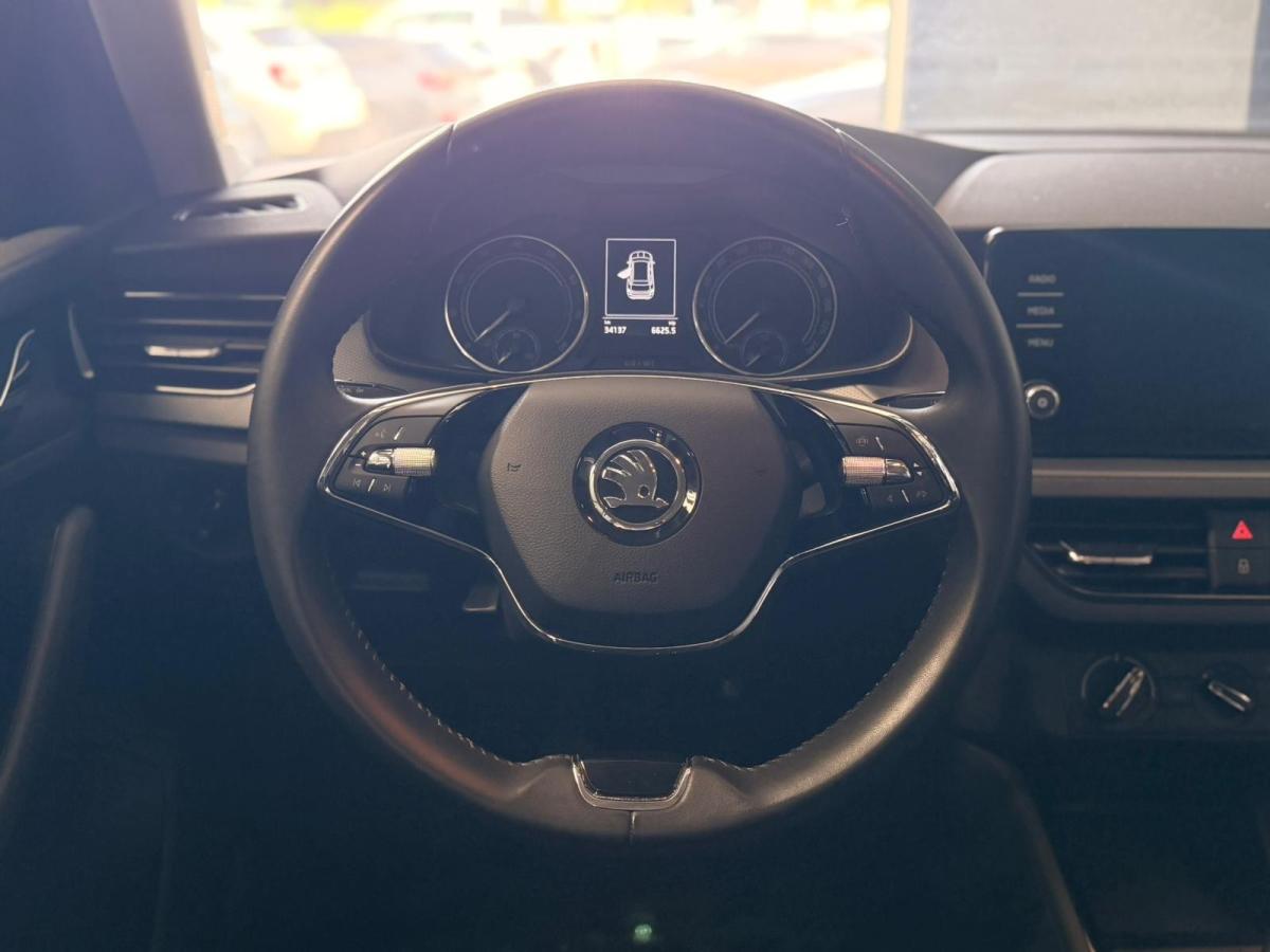 skoda-kamiq-2023-gasolina-999cc
