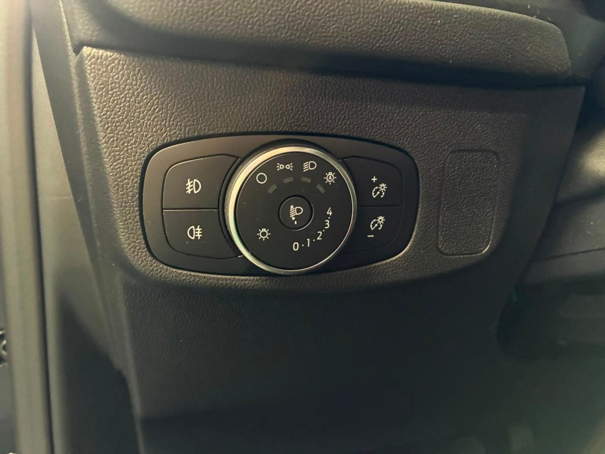 ford-focus-2025-gasolina-998cc