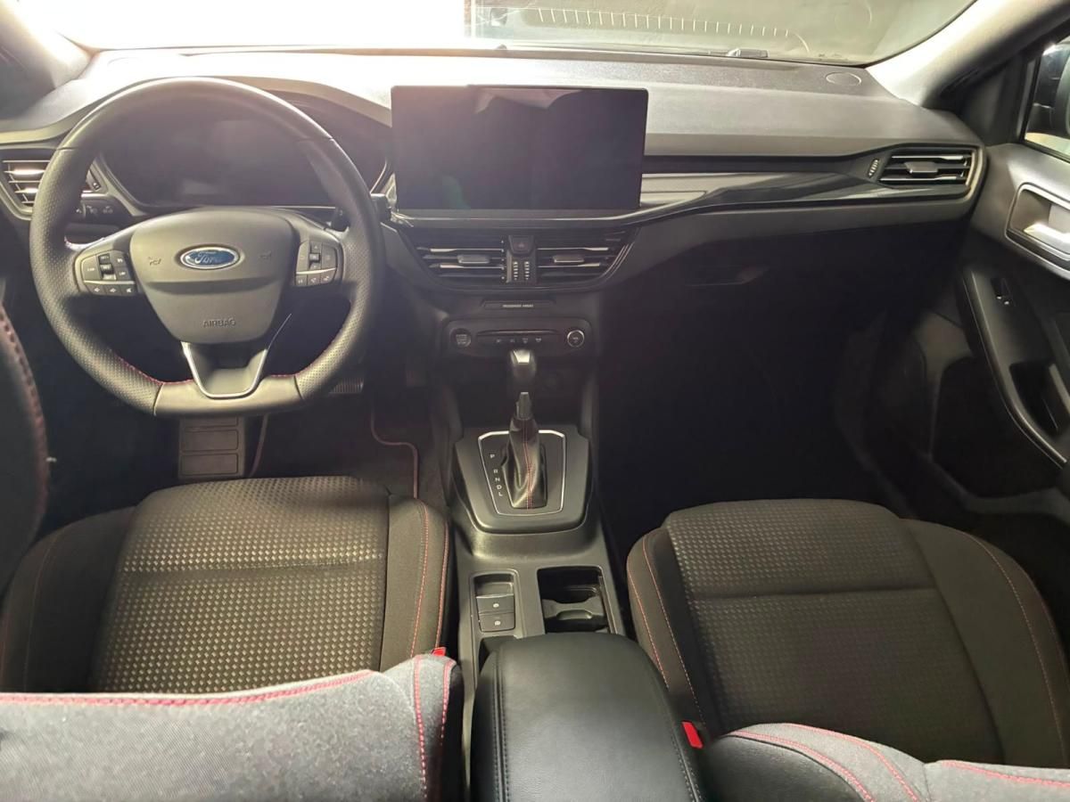 ford-focus-2025-gasolina-998cc