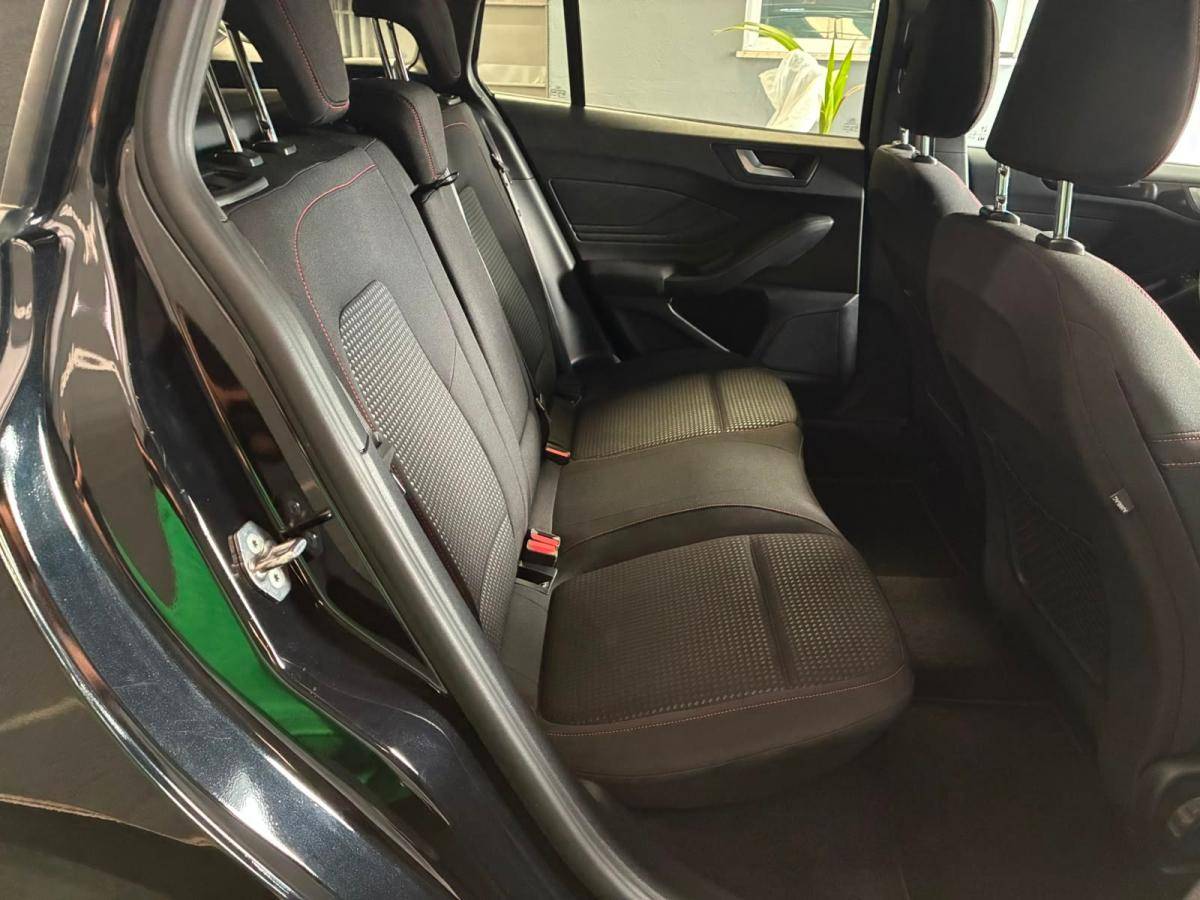 ford-focus-2025-gasolina-998cc