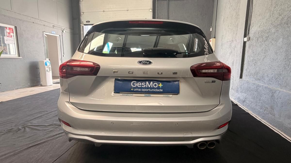 ford-focus-sw-2023-gasolina-998cc