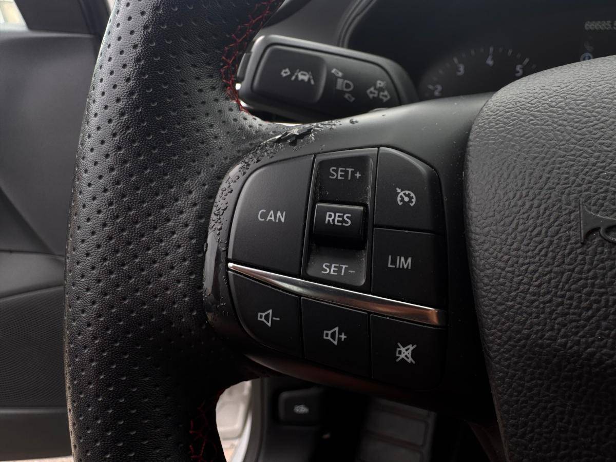 ford-focus-sw-2023-gasolina-998cc
