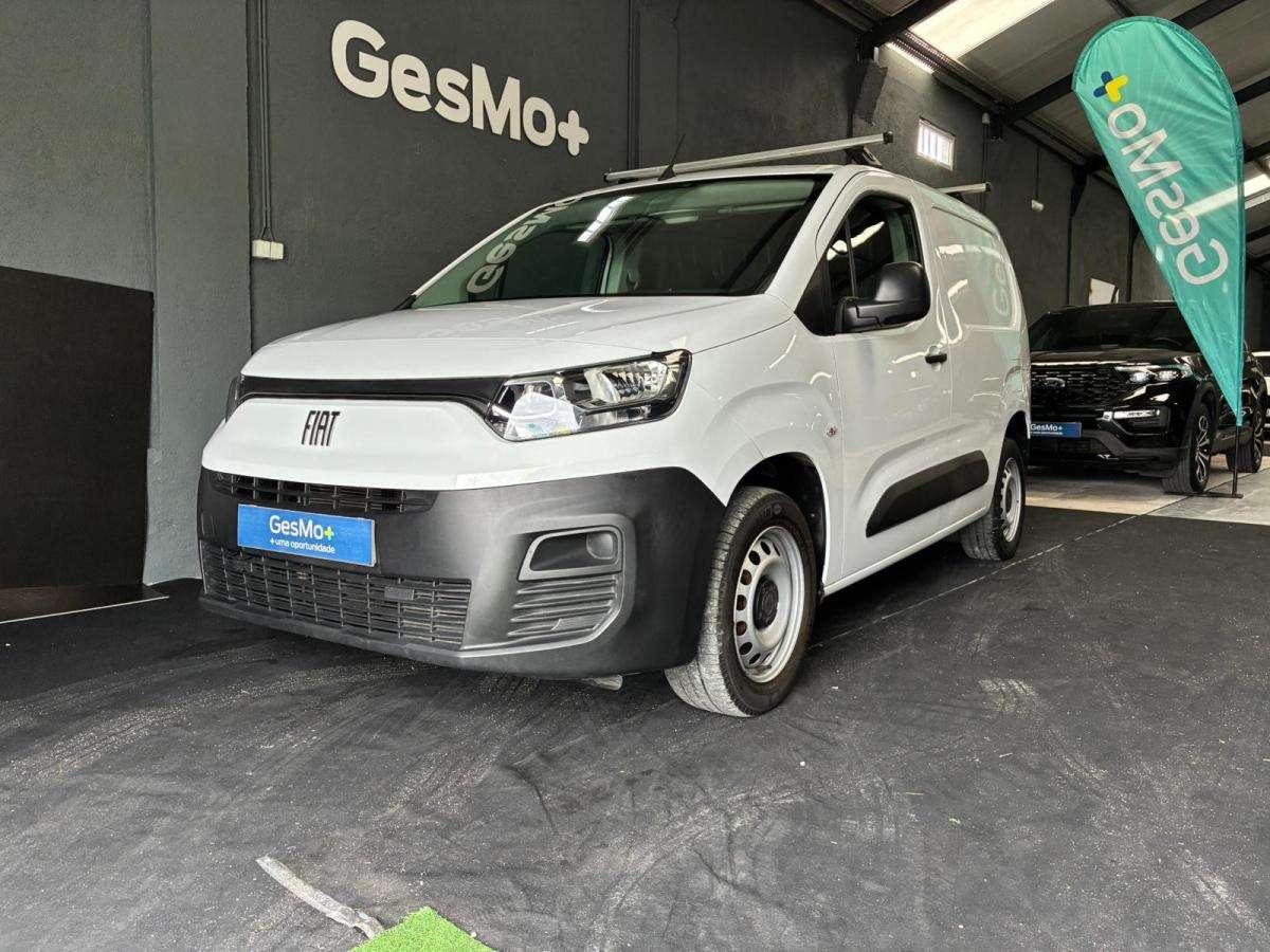 fiat-doblo-2023-diesel-1499cc