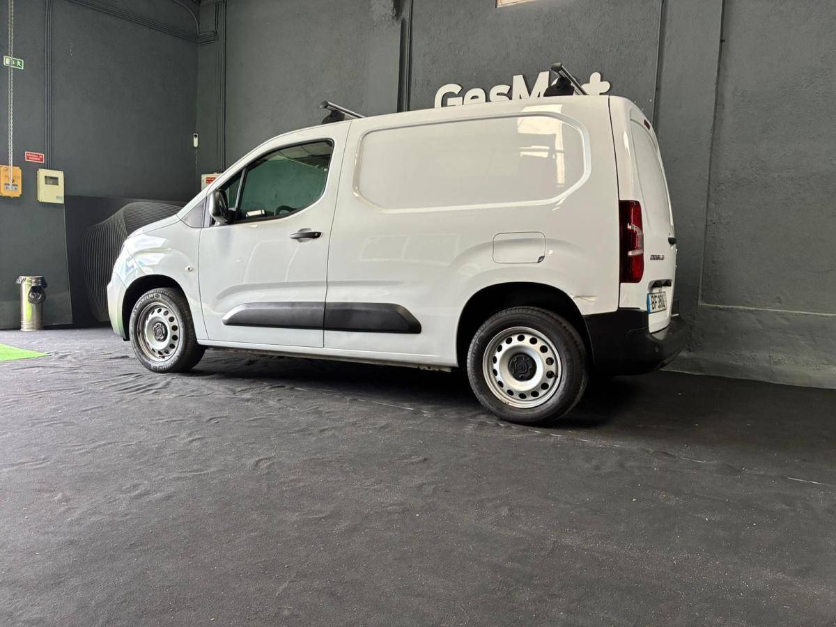 fiat-doblo-2023-diesel-1499cc