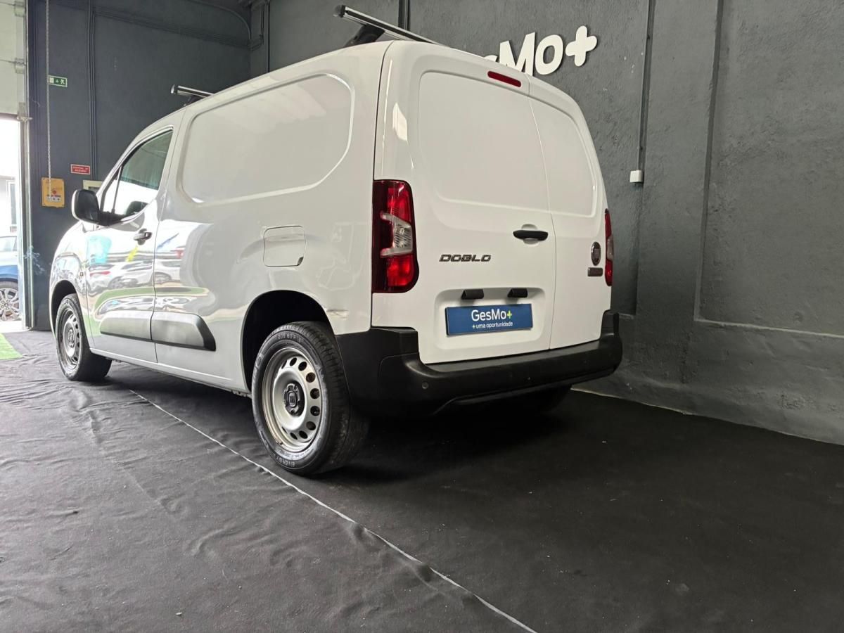fiat-doblo-2023-diesel-1499cc