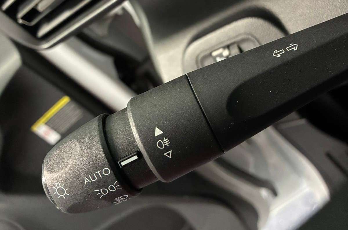 fiat-doblo-2023-diesel-1499cc