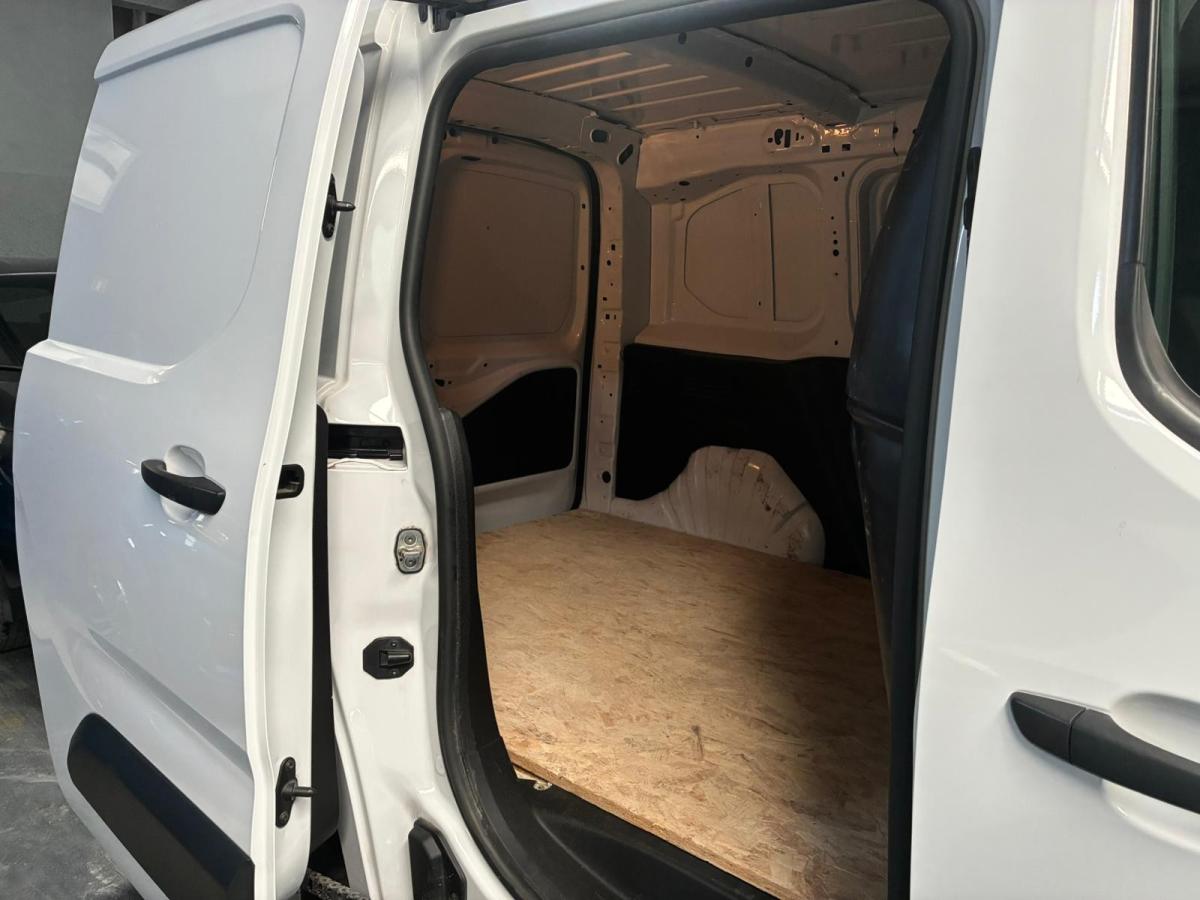 fiat-doblo-2023-diesel-1499cc
