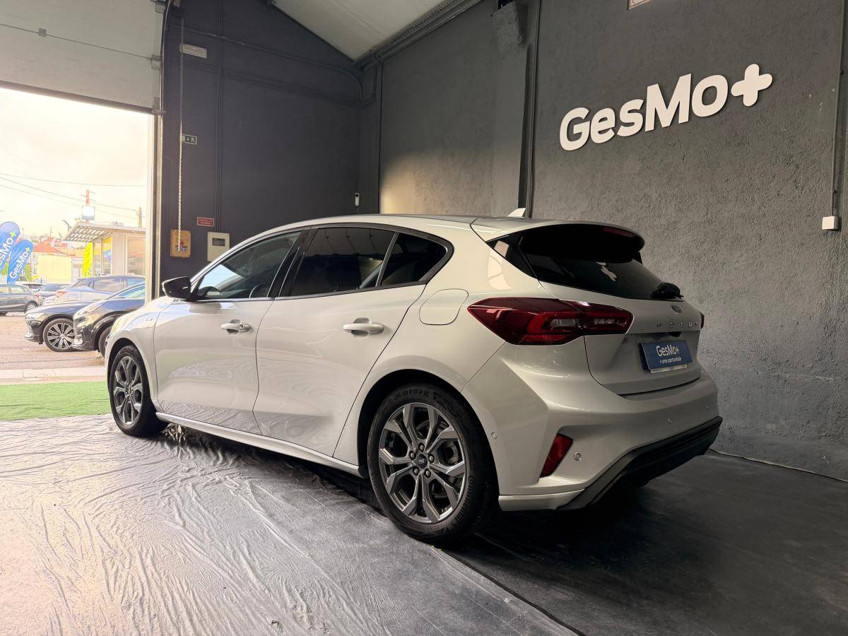 ford-focus-2024-gasolina-998cc