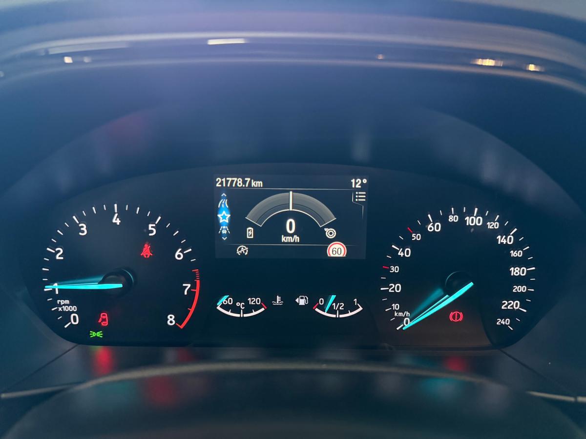 ford-focus-2024-gasolina-998cc