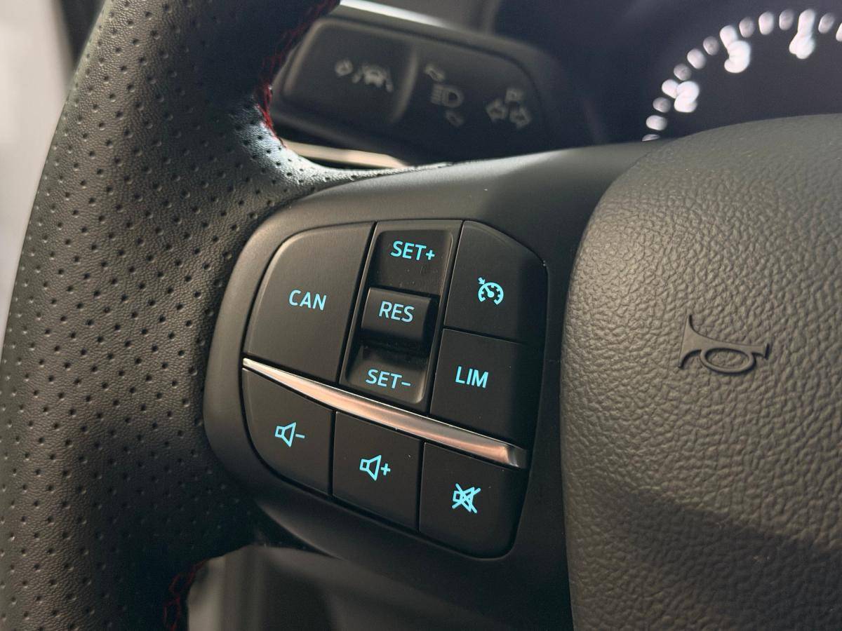ford-focus-2024-gasolina-998cc