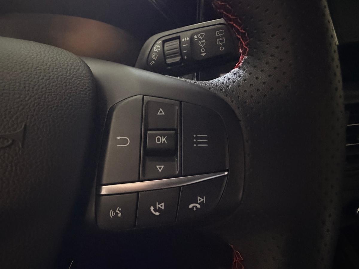 ford-focus-2024-gasolina-998cc