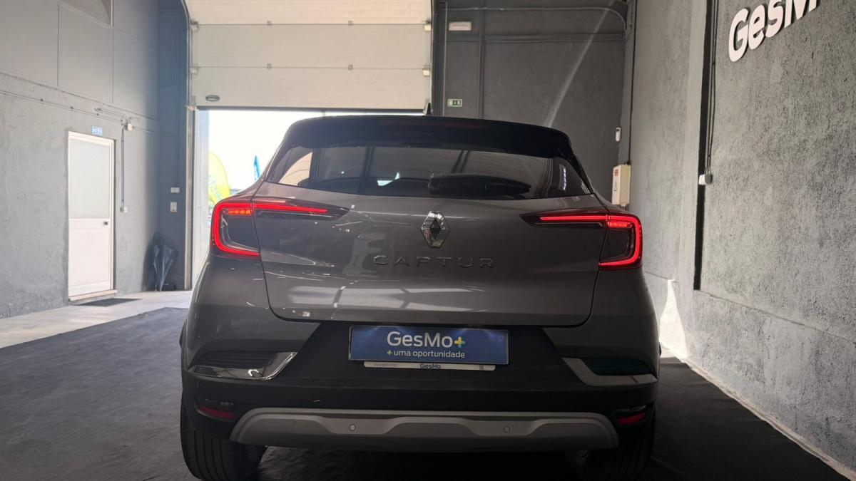 renault-captur-2024-gpl-999cc