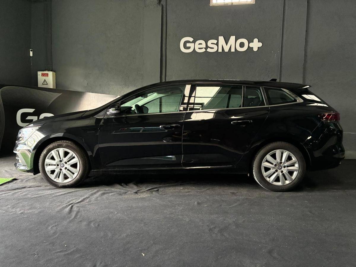renault-megane-sport-tourer-2024-diesel-1461cc