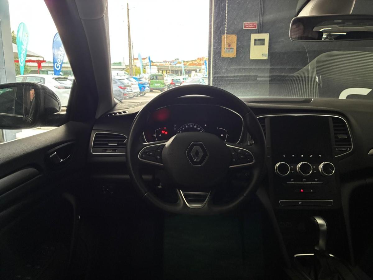 renault-megane-sport-tourer-2024-diesel-1461cc