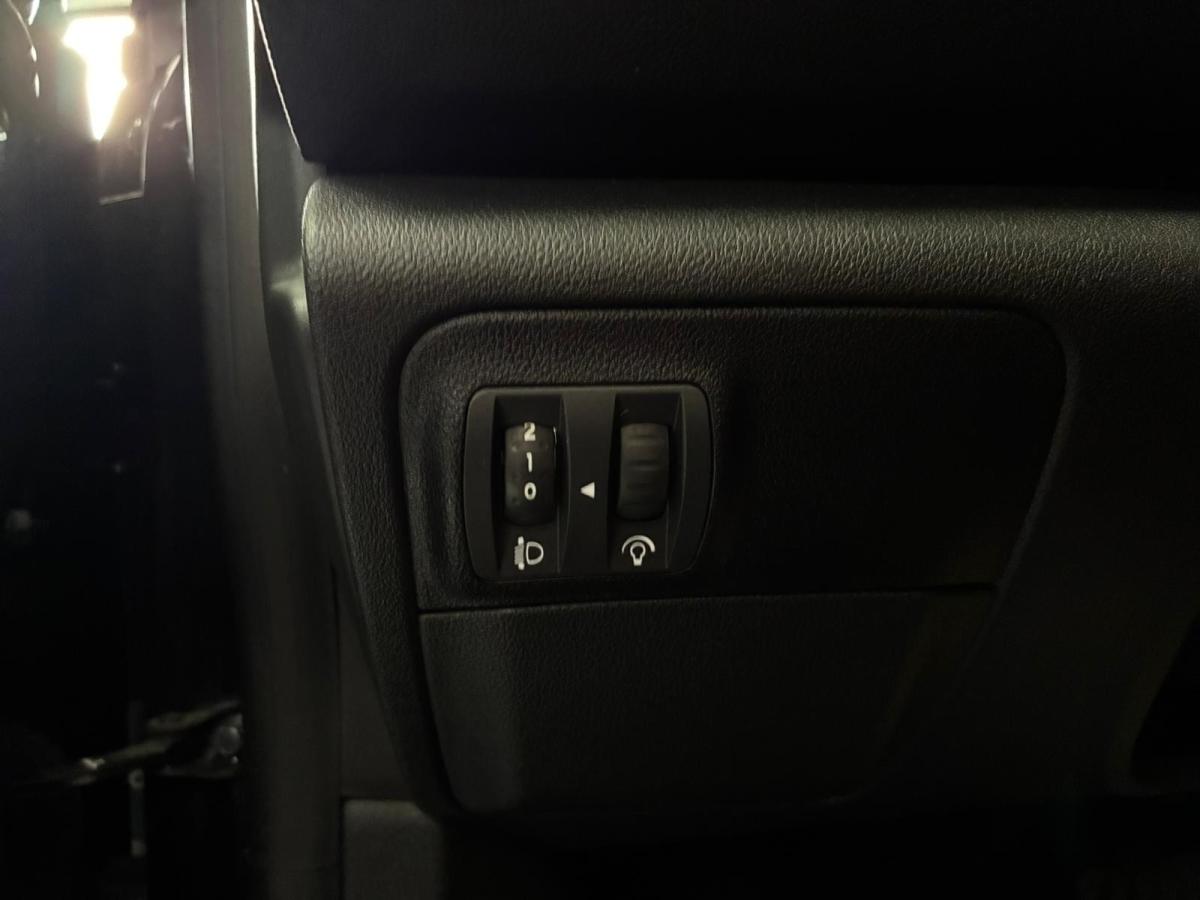 renault-megane-sport-tourer-2024-diesel-1461cc