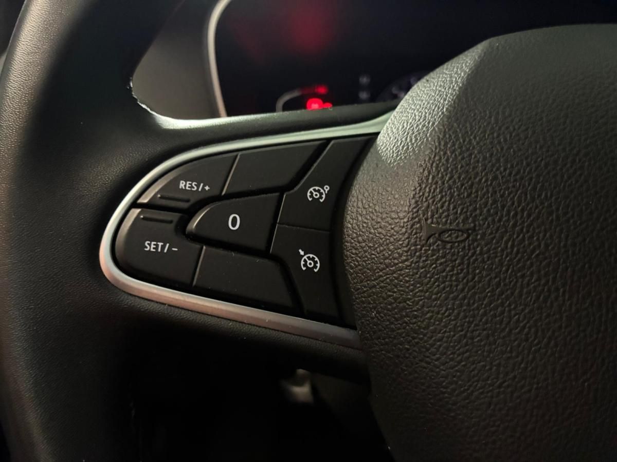 renault-megane-sport-tourer-2024-diesel-1461cc