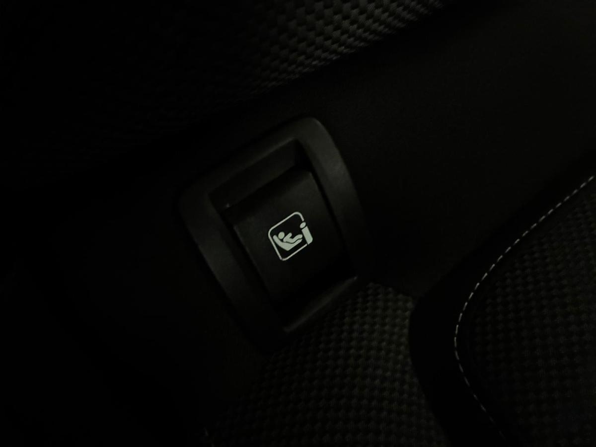 renault-megane-sport-tourer-2024-diesel-1461cc