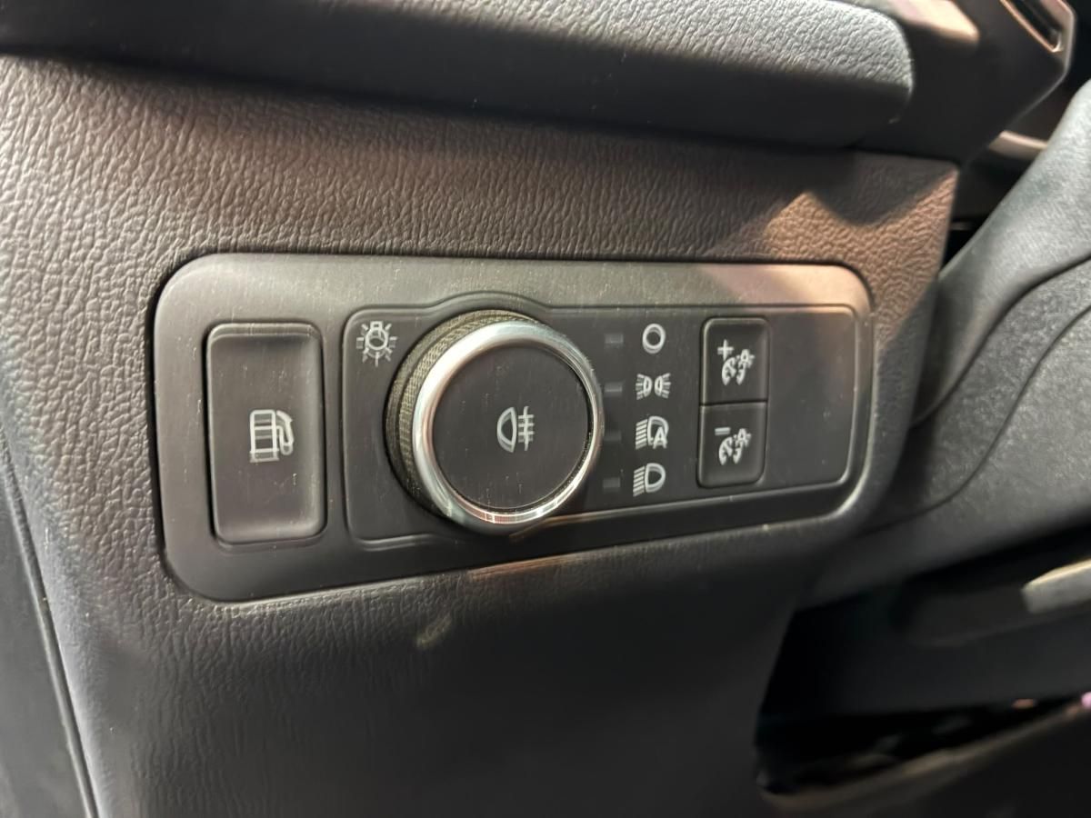 ford-kuga-2026-hibrido-a-gasolina-2488cc