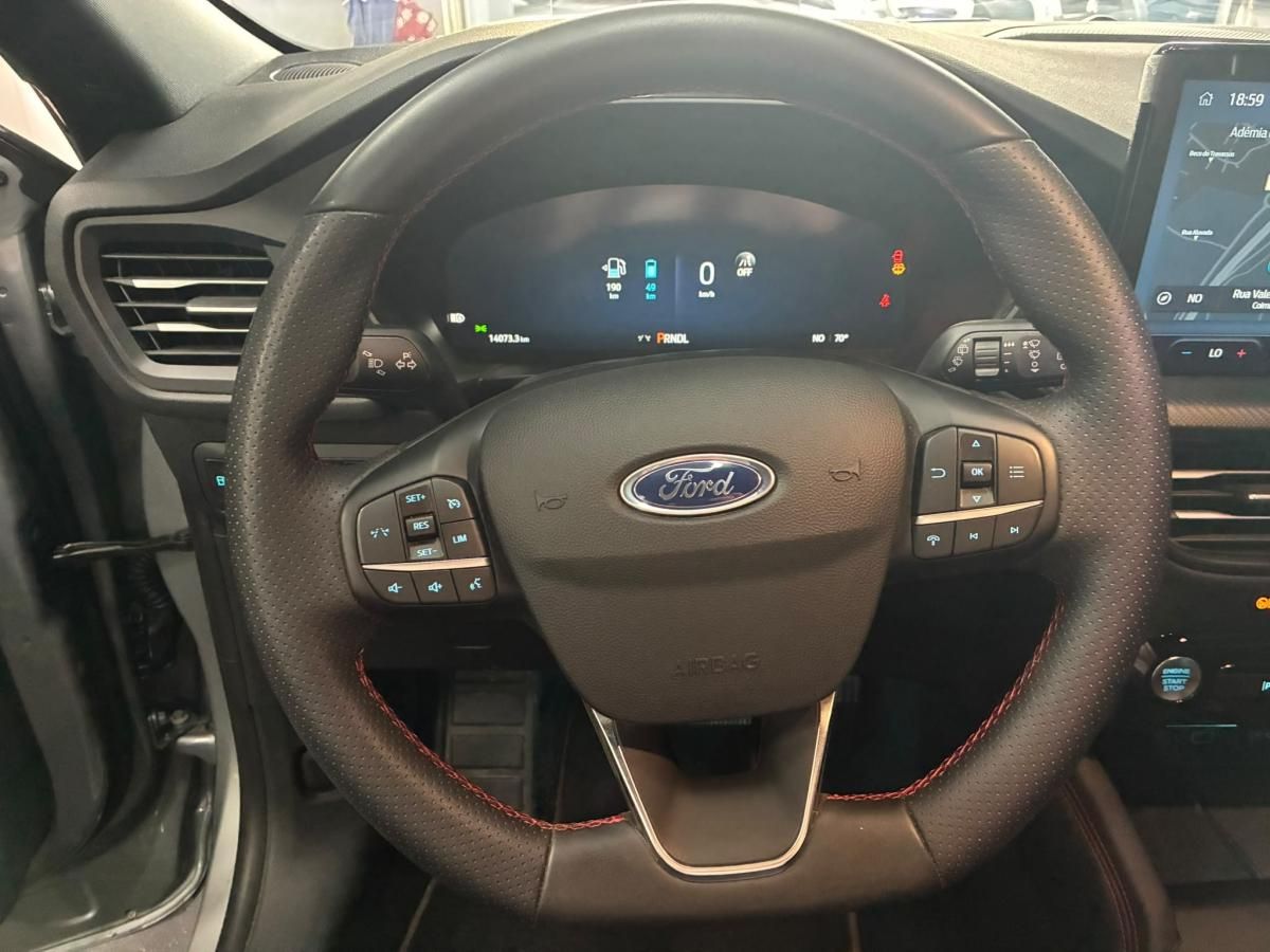 ford-kuga-2026-hibrido-a-gasolina-2488cc